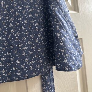 Brandy Melville Navy Floral Mini Skirt